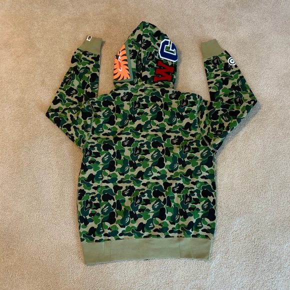 Bape A Bathing Ape ABC Camo Shark Hoodie - Picture 2 of 8